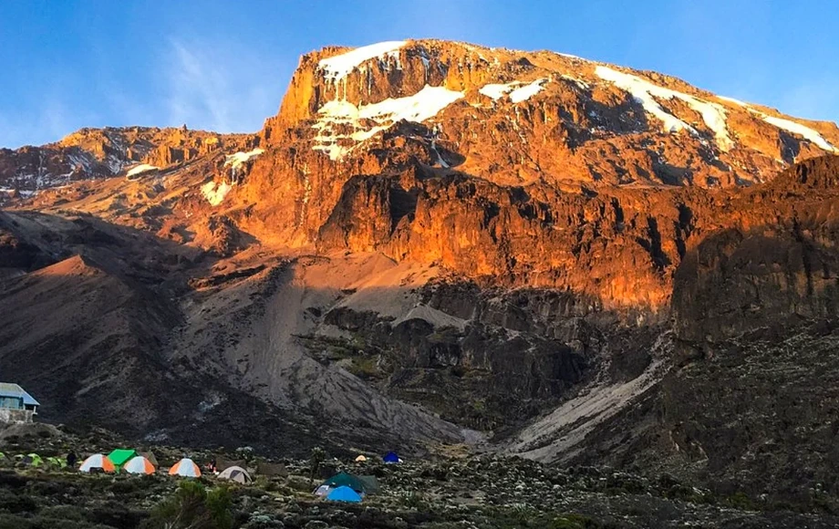 8 DAYS NORTHERN CIRCUIT ROUTE KILIMANJARO TREKS